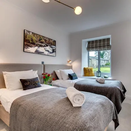 The Nook By Luxury Travel Emporium Asygarth Ferienhaus *